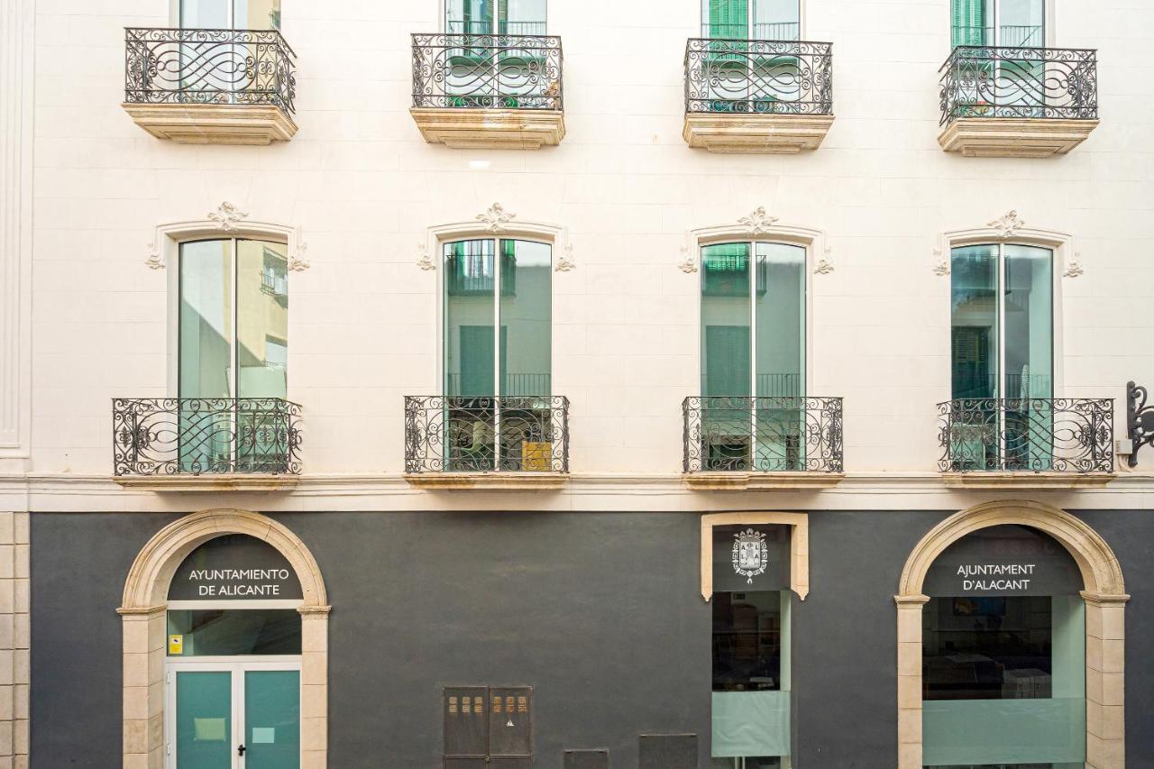 Pension Ayuntamiento Alicante Exterior photo