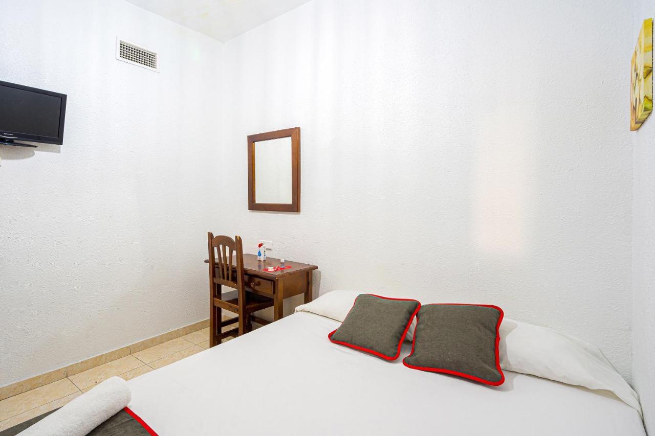 Pension Ayuntamiento Alicante Exterior photo