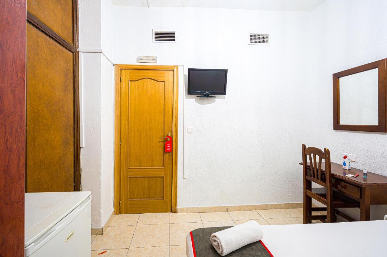 Pension Ayuntamiento Alicante Exterior photo